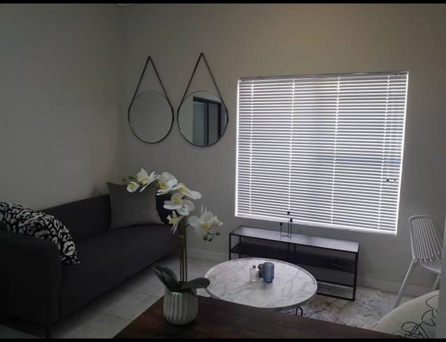 1 BEDROOM PROPERTY TO RENT IN WITFIELD